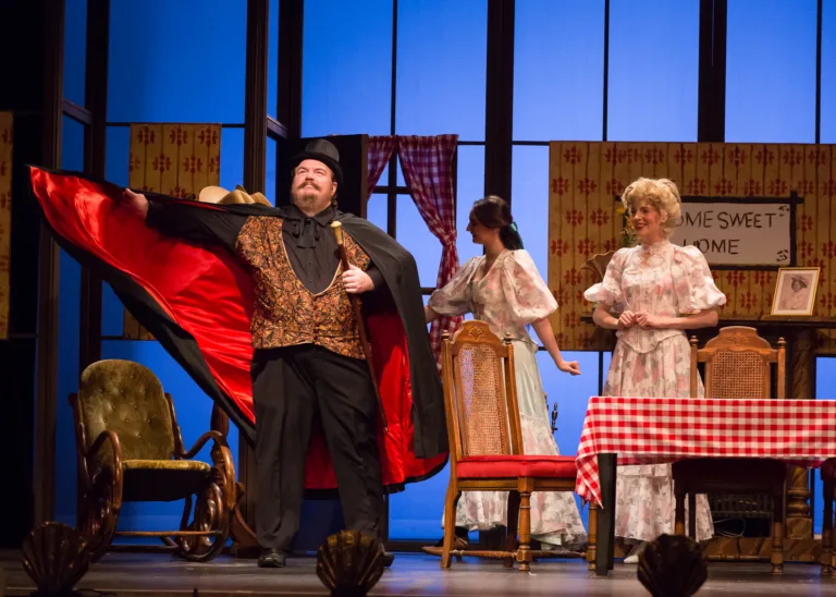 Adrift In New York – The Adelaide Repertory Theatre